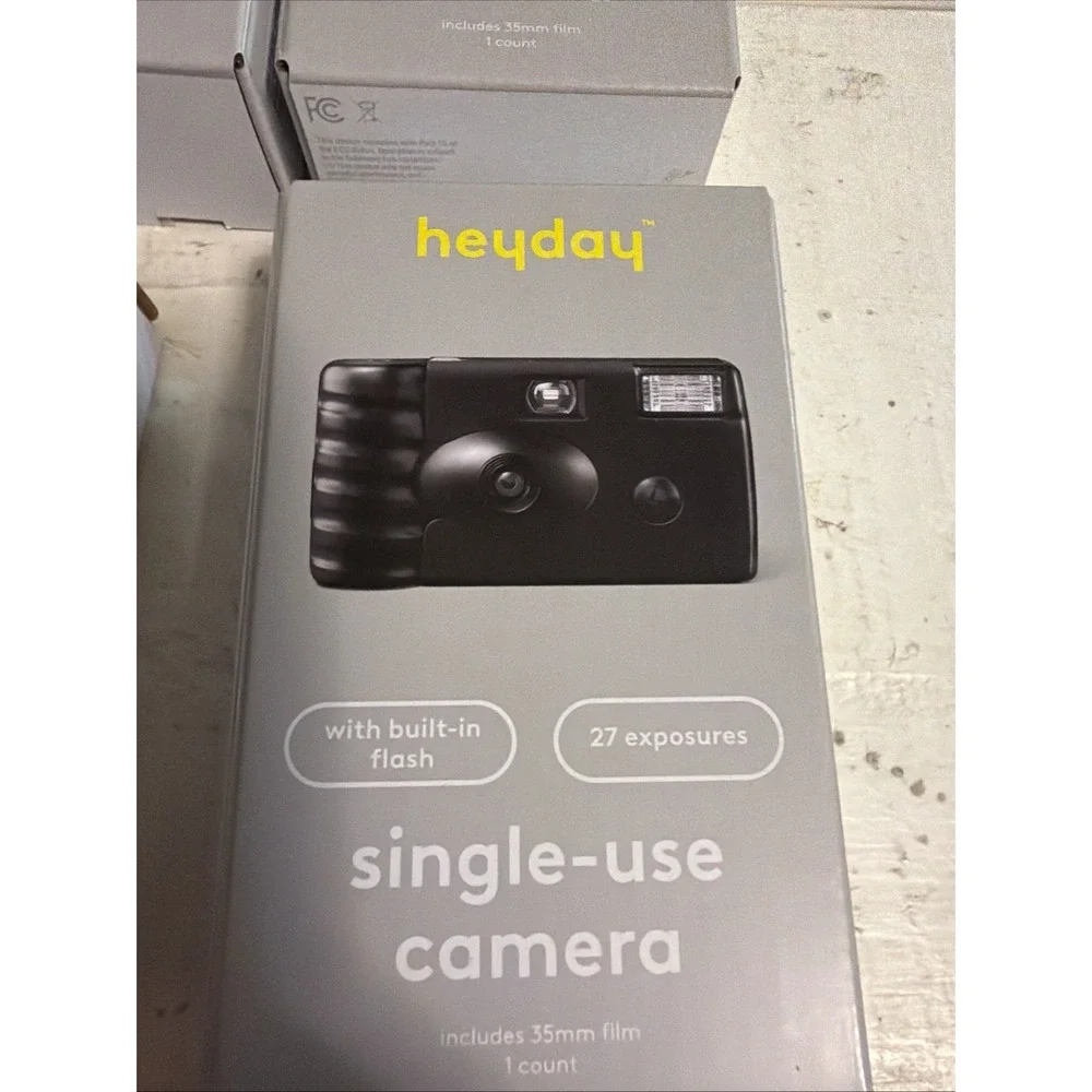 10x Heyday Single-Use Disposable Camera Built-in Flash 27 Exposure 35mm Film